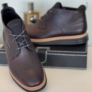 Cole Haan Waterproof Mahogany  Brown Chukka Boots Men’s sz 10